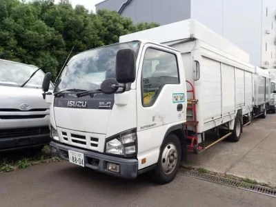 Isuzu ELF