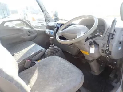 Hino DUTRO
