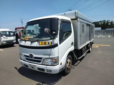 Hino DUTRO