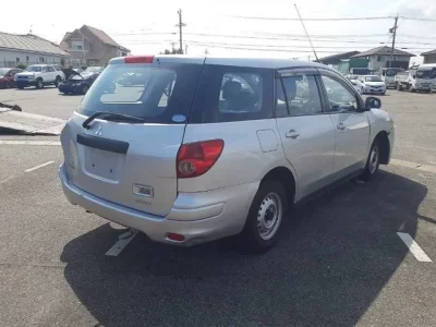 Mitsubishi LANCER VAN