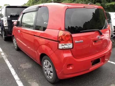 Toyota PORTE