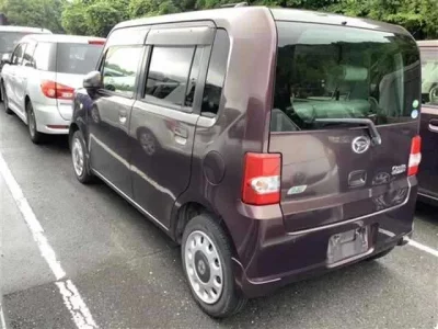 Daihatsu MOVE CONTE