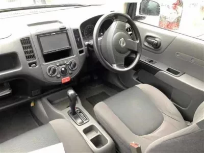 Nissan AD
