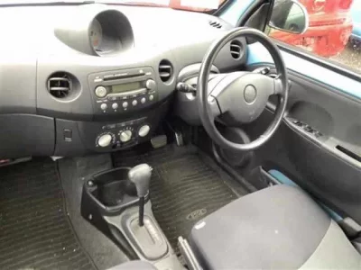 Daihatsu Esse
