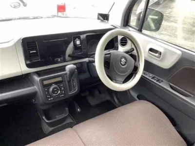 Suzuki MRWAGON