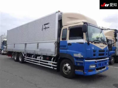 Isuzu GIGA