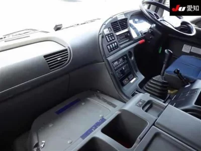 Isuzu GIGA