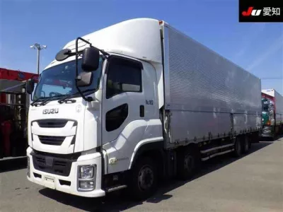 Isuzu GIGA