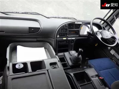 Isuzu GIGA