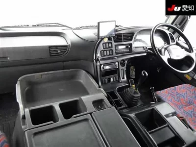 Isuzu GIGA