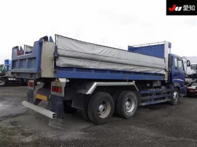 Isuzu GIGA