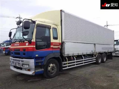 Isuzu GIGA