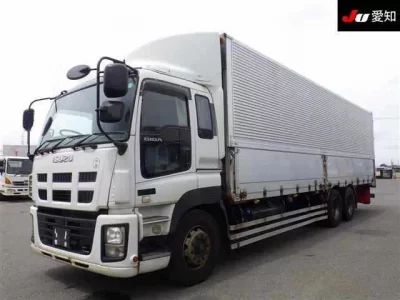 Isuzu GIGA