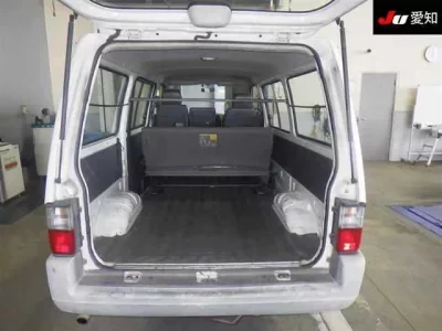 Mazda BONGO VAN