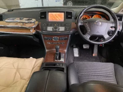 Nissan FUGA