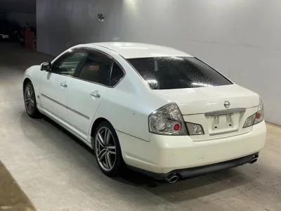 Nissan FUGA