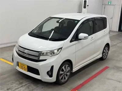 Mitsubishi EK CUSTOM