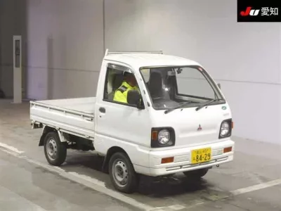 Mitsubishi MINICAB TRUCK