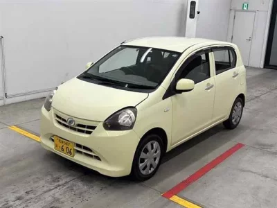 Daihatsu MIRA E S