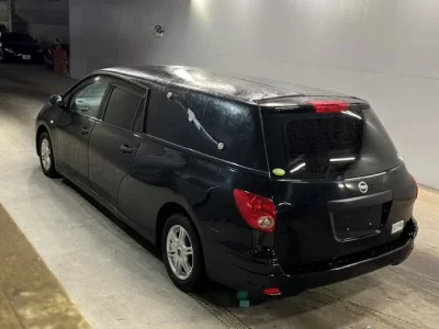 Nissan AD
