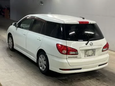 Nissan WINGROAD