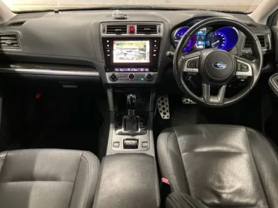 Subaru LEGACY B4