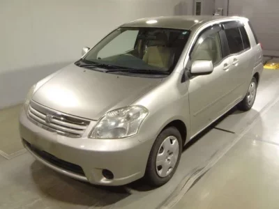 Toyota RAUM