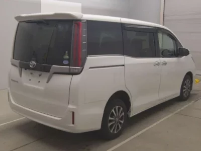 Toyota ESQUIRE