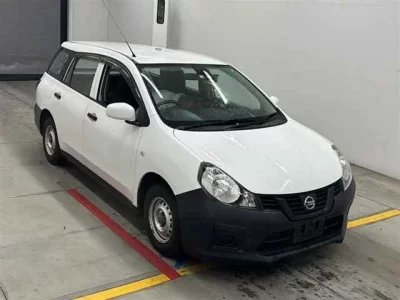 Nissan AD