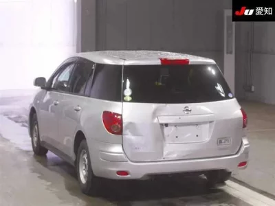 Nissan AD