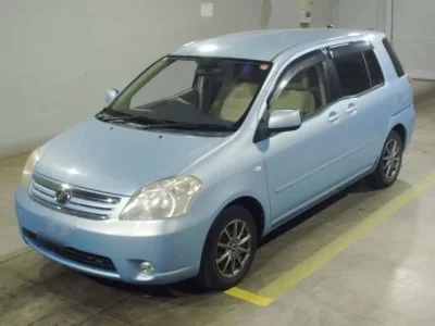 Toyota RAUM