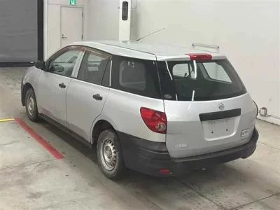Nissan AD