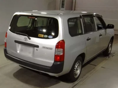 Toyota SUCCEED