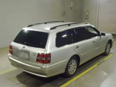 Toyota CROWN ESTATE