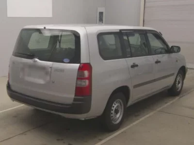 Toyota SUCCEED