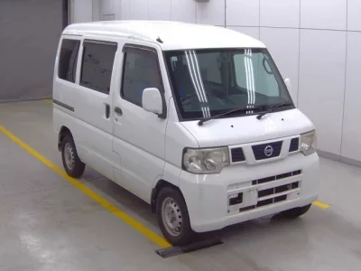 Nissan CLIPPER VAN