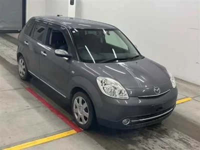 Mazda VERISA