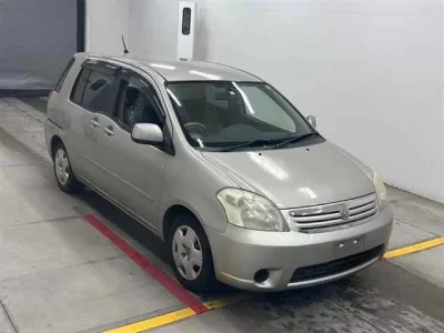 Toyota RAUM