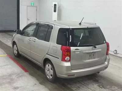 Toyota RAUM