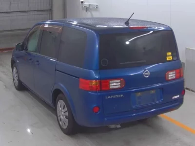 Nissan LAFESTA