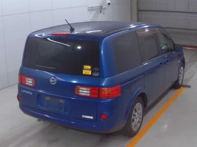 Nissan LAFESTA