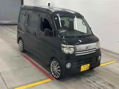 Daihatsu Atrai Wagon