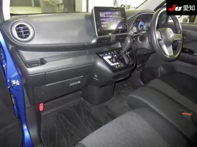 Mitsubishi EK X
