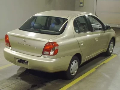 Toyota PLATZ
