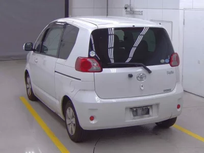 Toyota PORTE
