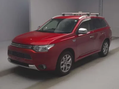 Mitsubishi OUTLANDER PHEV