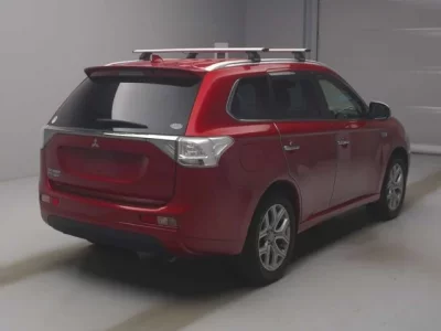 Mitsubishi OUTLANDER PHEV
