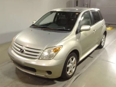 Toyota IST