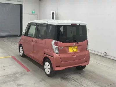 Mitsubishi EK SPACE