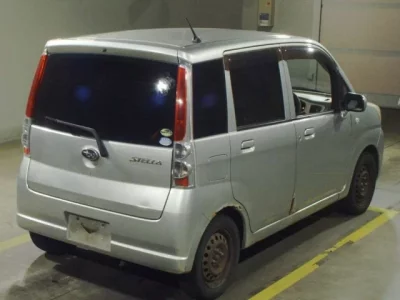Subaru STELLA